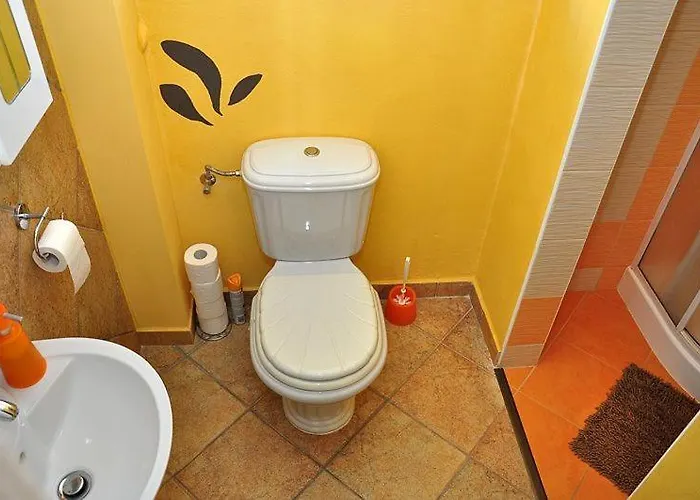 Konukevi Farma 3*